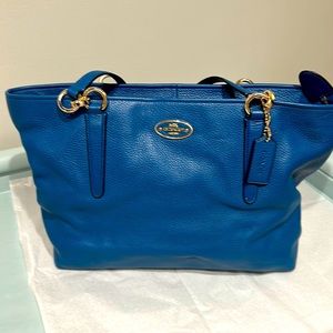 Vintage Coach Hand Bag